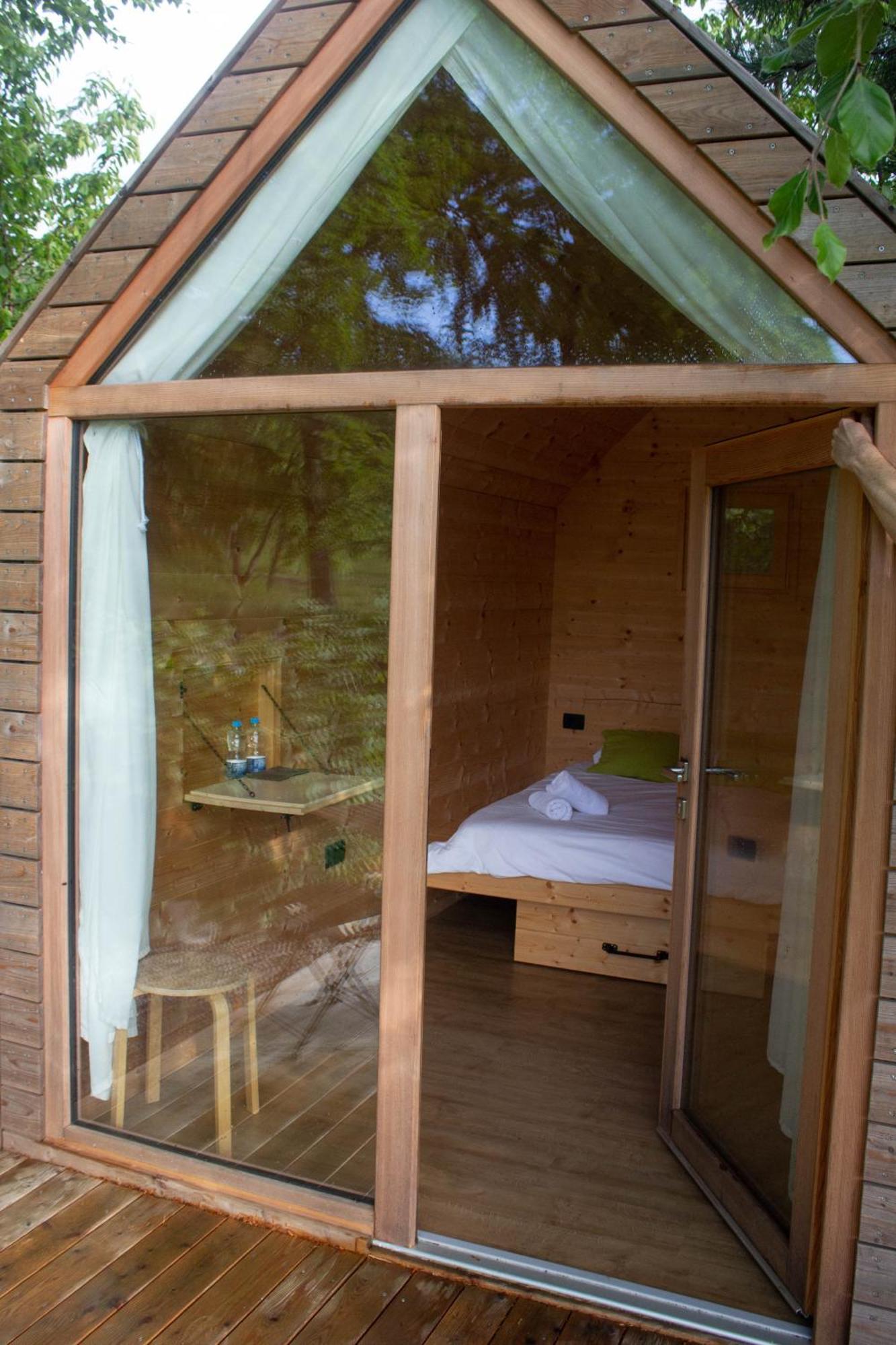 Готель Hiska-Glamping Айдовшчіна Екстер'єр фото